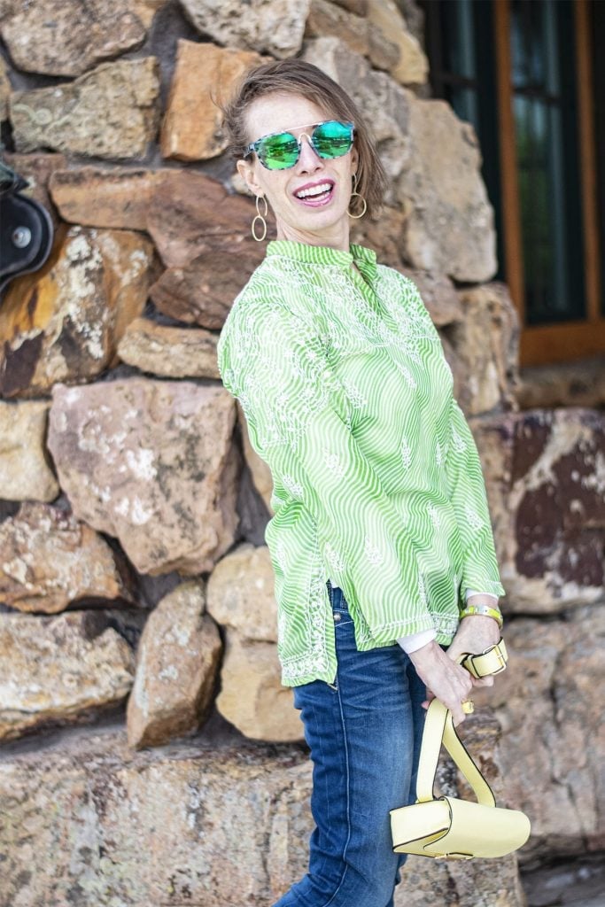 Lime Green Oversized Cotton Top with Blue Jeans Lime Green Oversized Cotton Top with Blue Jeans — Trendy Green Top Outfits