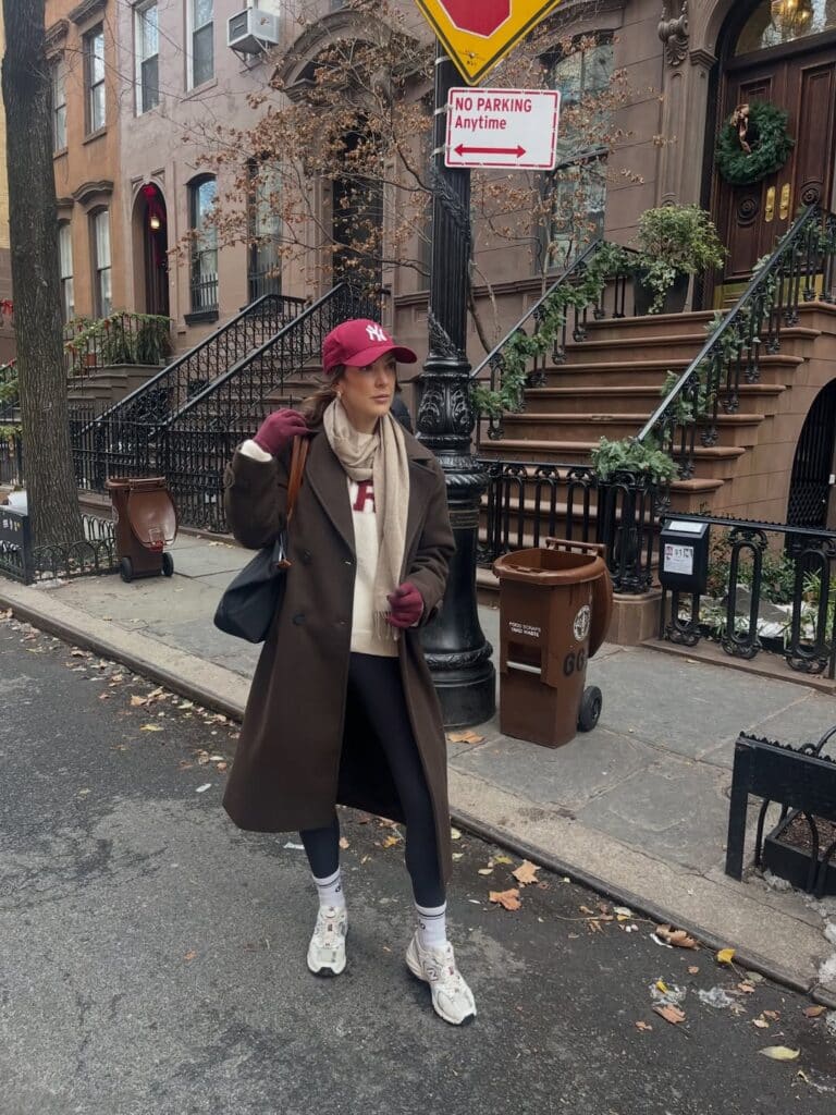Black Leggings With Long Coat Black Leggings With Long Coat — Trendy Grey Leggings Outfit