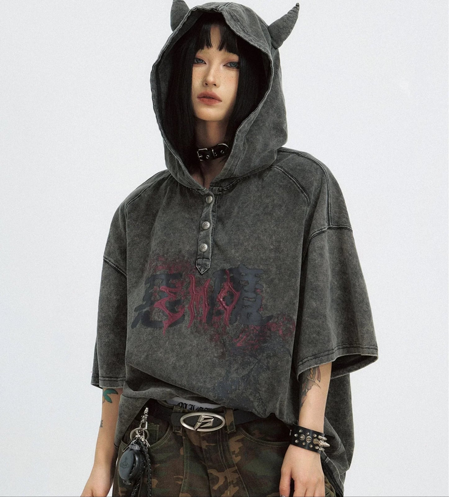 Acid Wash Graphic Hoodie and Camo Pants — Trendy Grunge Outfits