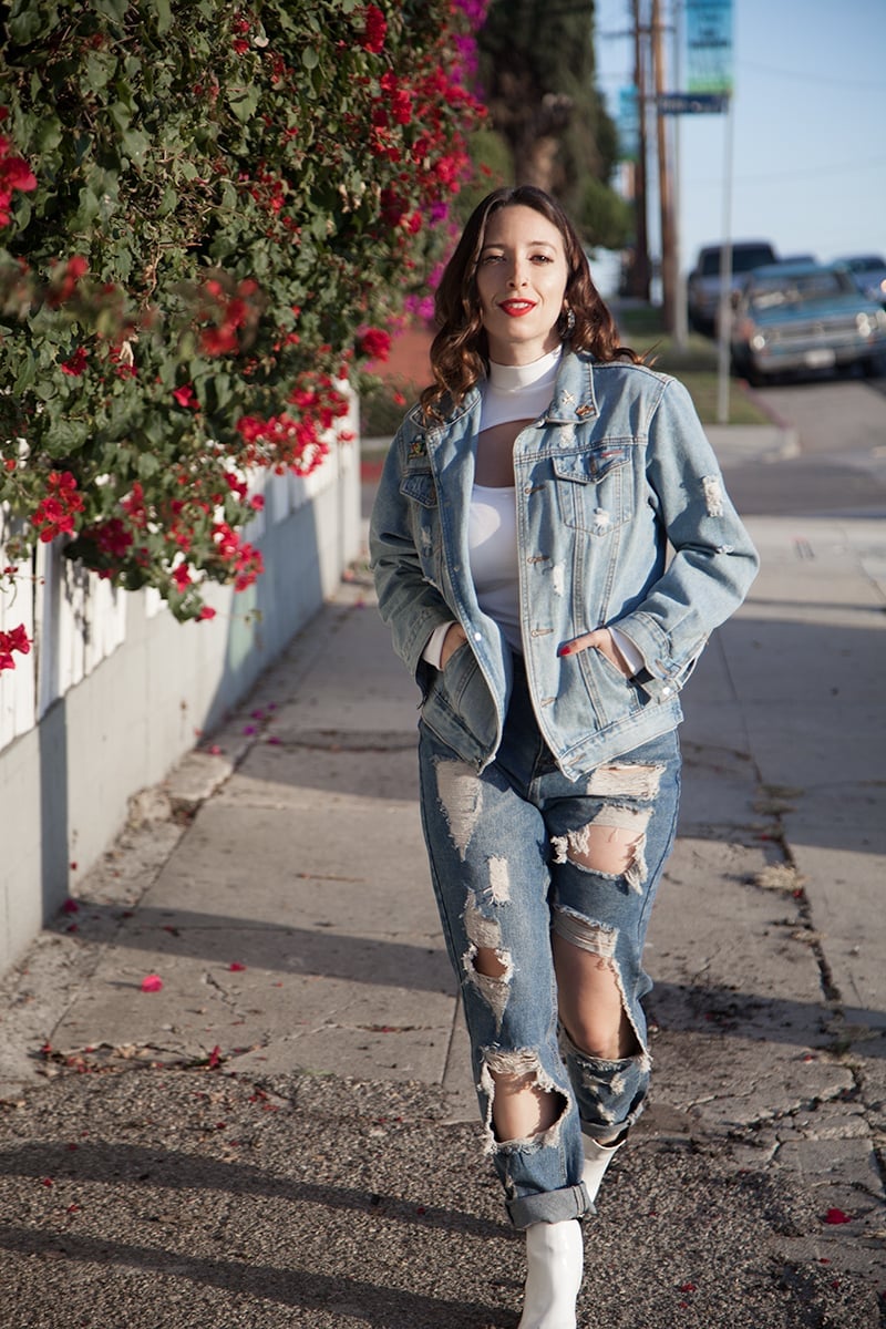 Distressed Denim Jacket and Ripped Jeans — Trendy Grunge Outfits