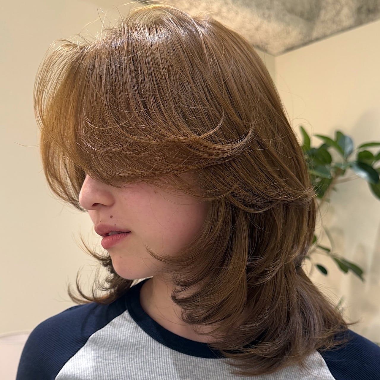 Medium Brown Shoulder Length Shag With Curtain Bangs — Trendy Hairstyles for Thick Hair