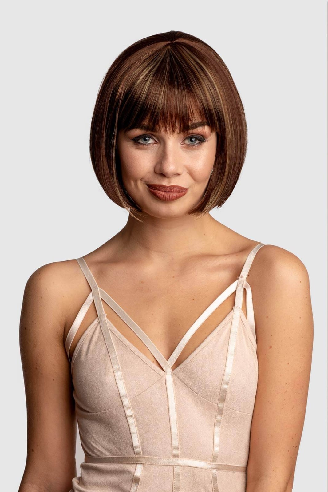 Chin Length Blunt Bob Brown With Blonde Highlights, Styled Straight Chin Length Blunt Bob Brown With Blonde Highlights, Styled Straight — Trendy Highlights Wig