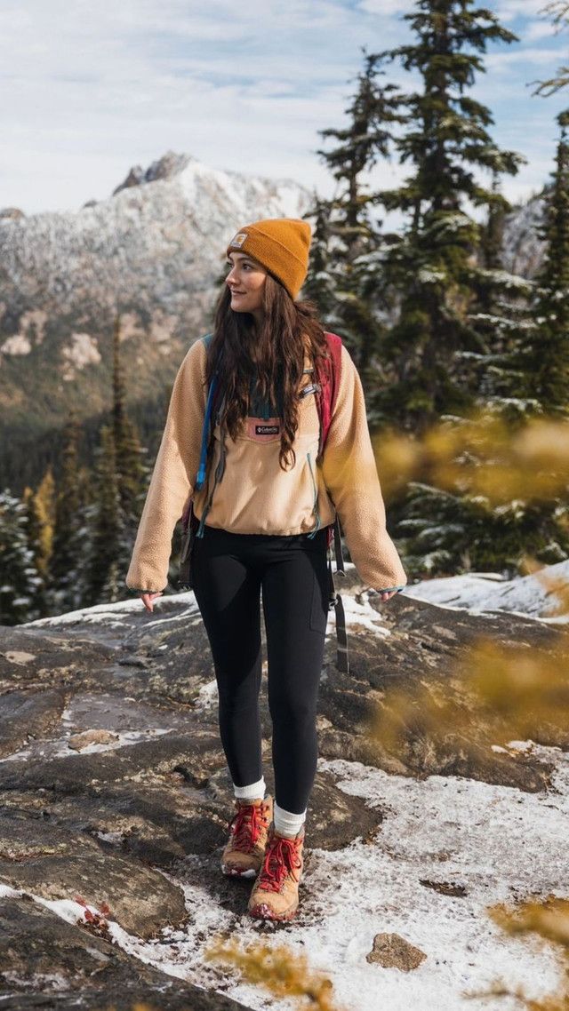 Cozy Fleece Pullover With Red Accents Cozy Fleece Pullover With Red Accents — Trendy Hiking Outfits