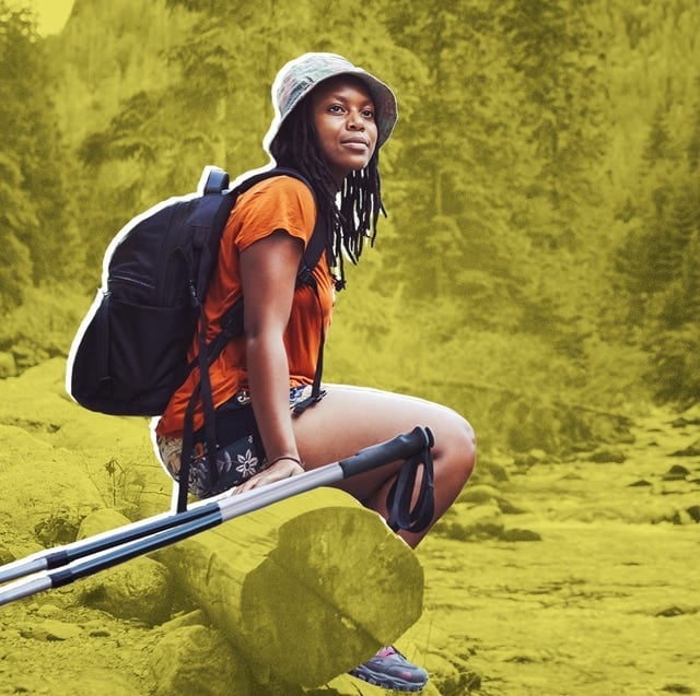 Orange T-Shirt With Patterned Shorts Orange T-Shirt With Patterned Shorts — Trendy Hiking Outfits
