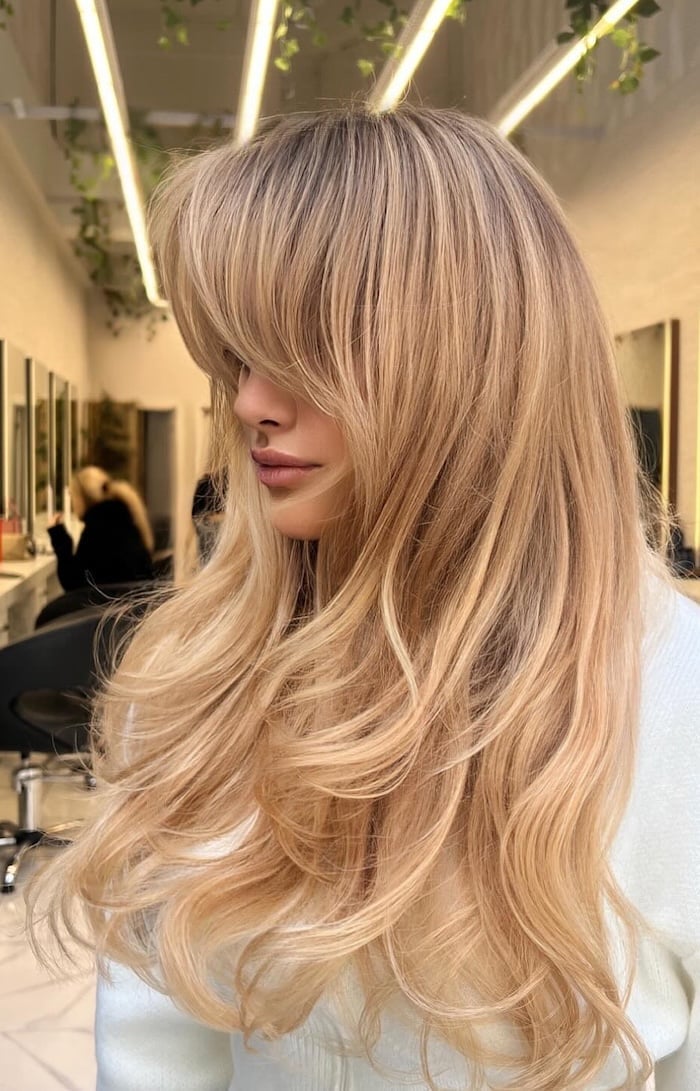 Mid-Back With Airy Curtain Bangs And Honey Balayage Mid-Back With Airy Curtain Bangs And Honey Balayage — Trendy Honey Blonde Balayage