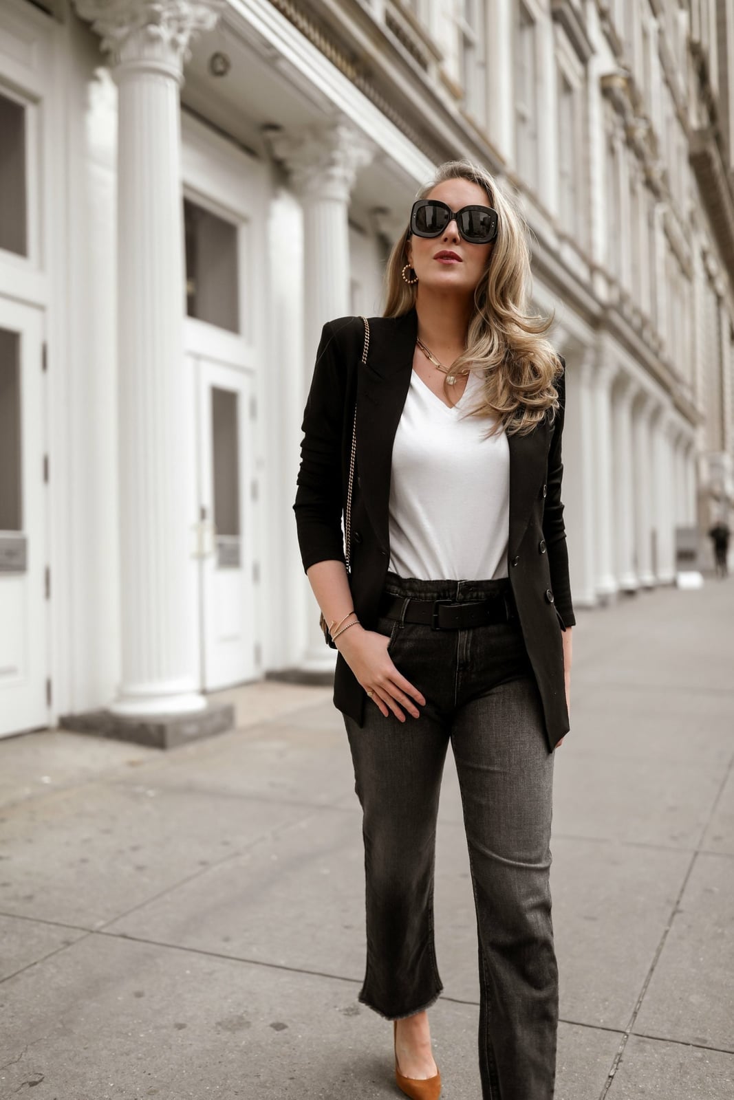 Black Cropped Blazer with Grey Jeans Black Cropped Blazer with Grey Jeans — Trendy Interview Outfits