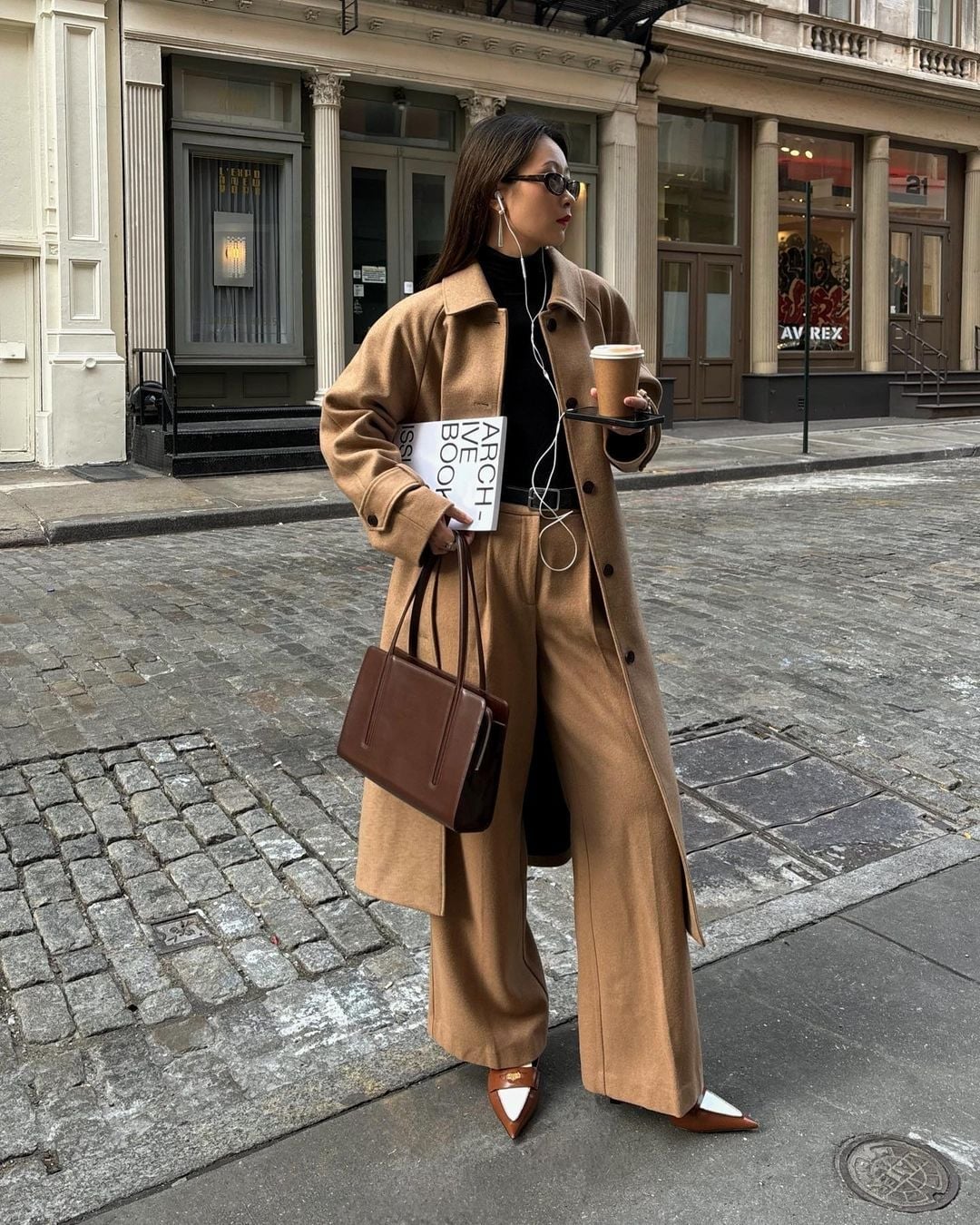 Camel Wool Blend Suit with Black Turtleneck Camel Wool Blend Suit with Black Turtleneck — Trendy Interview Outfits