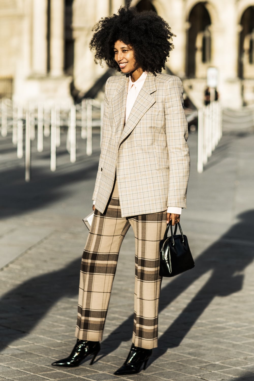 Modern Plaid Suit with White Collared Shirt Modern Plaid Suit with White Collared Shirt — Trendy Interview Outfits