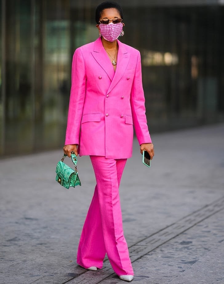 Monochromatic Hot Pink Oversized Blazer and Wide-Leg Trousers — Trendy Italian Outfits