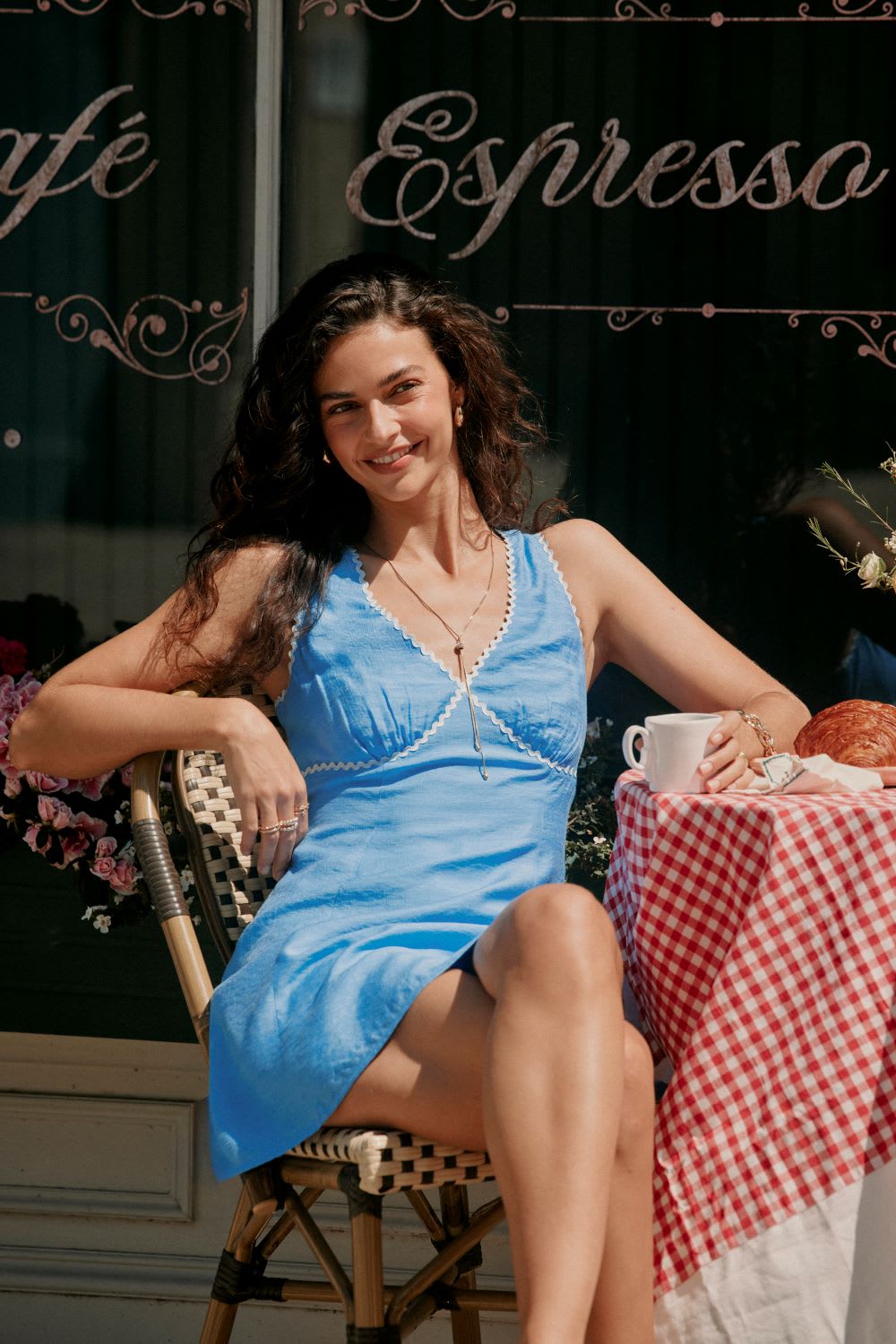 Bright Blue A-Line Mini Dress With She Wears Subtle Jewelry Bright Blue A-Line Mini Dress With She Wears Subtle Jewelry — Trendy Italy Outfits
