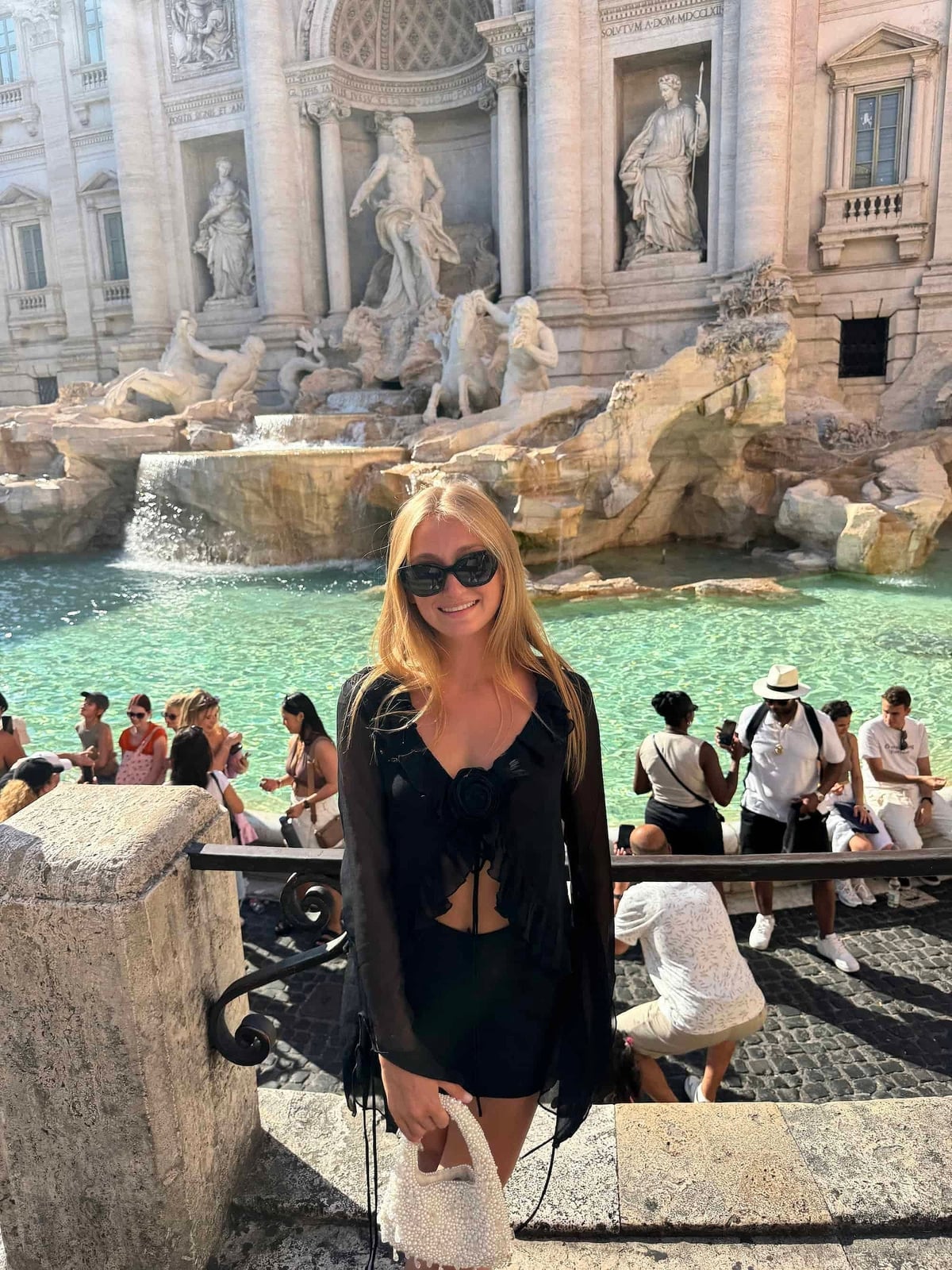 Sheer Black Top and Mini Shorts Outfit, Close-Up Take Sheer Black Top and Mini Shorts Outfit, Close-Up Take — Trendy Italy Outfits