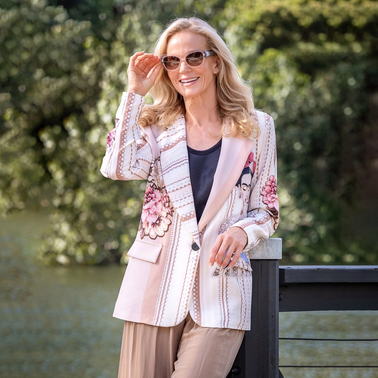 Printed Blazer with Wide Leg Trousers Printed Blazer with Wide Leg Trousers — Trendy Jacket Outfits