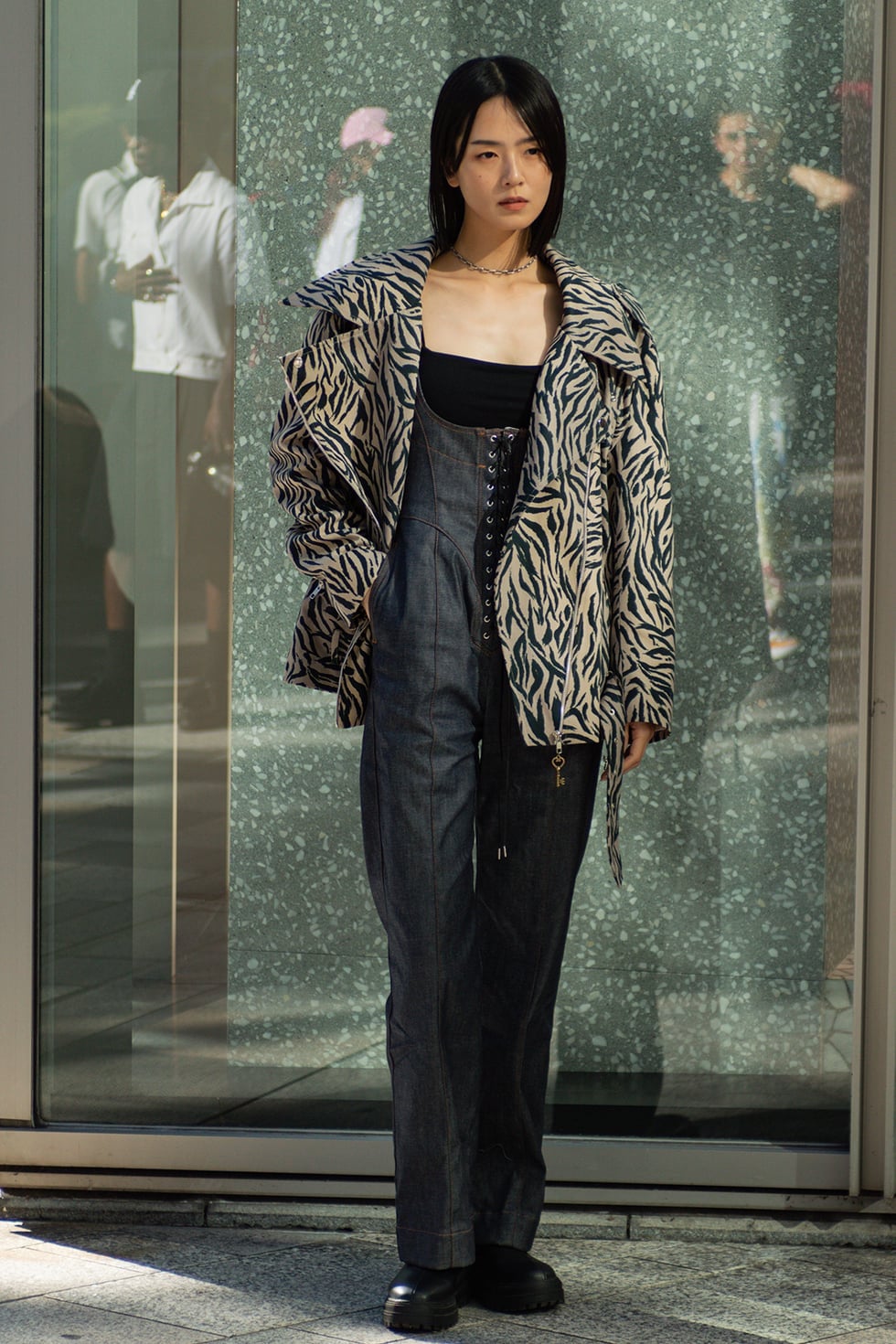 Tiger Print Jacket with Corset Pants and Crop Top Tiger Print Jacket with Corset Pants and Crop Top — Trendy Japan Outfits