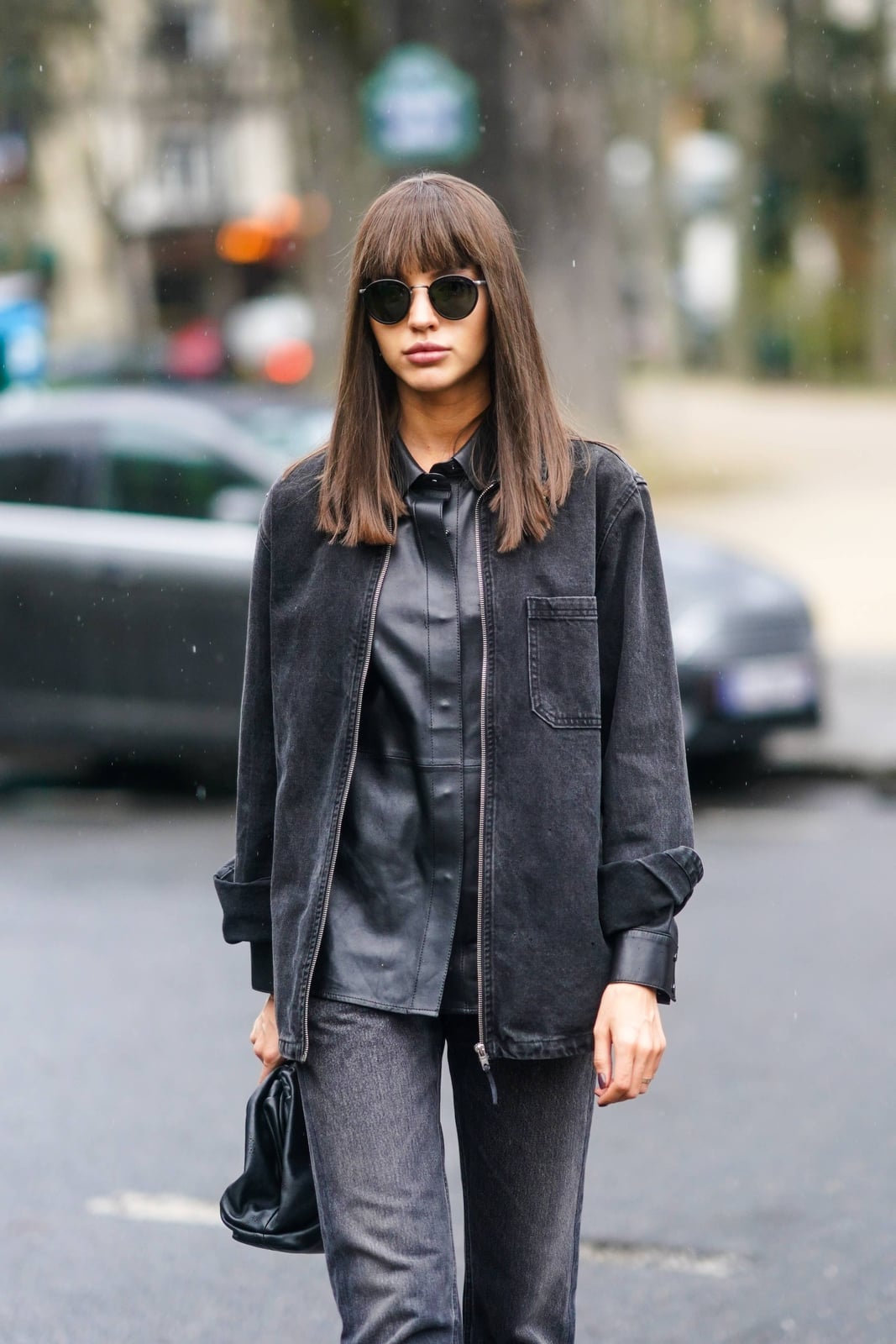 Oversized Black Denim Jacket Over Leather Shirt Oversized Black Denim Jacket Over Leather Shirt — Trendy Jean Jacket Outfits