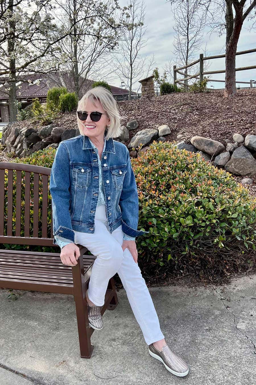 Blue Denim Jacket with Metallic Loafers Blue Denim Jacket with Metallic Loafers — Trendy Jean Jacket Outfits