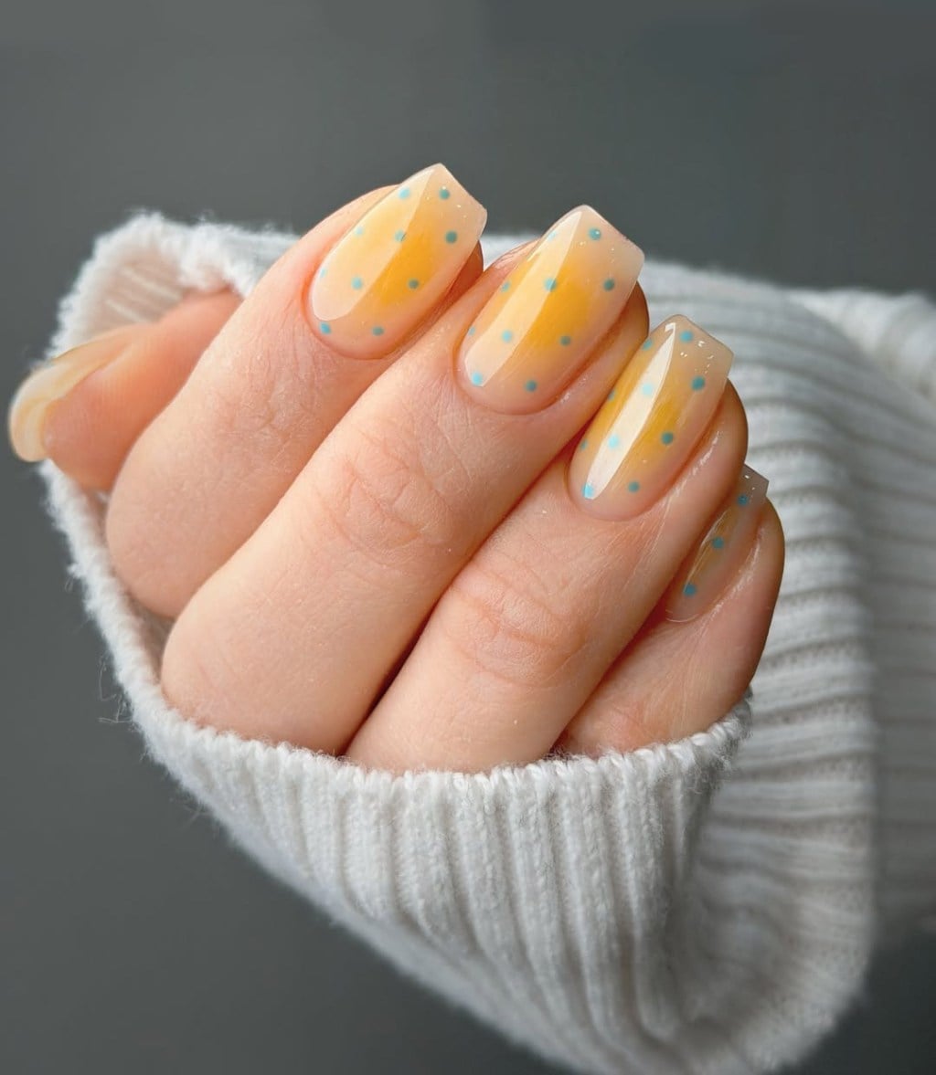 Yellow Jelly Nails With Blue Dots — Trendy Jelly Nails