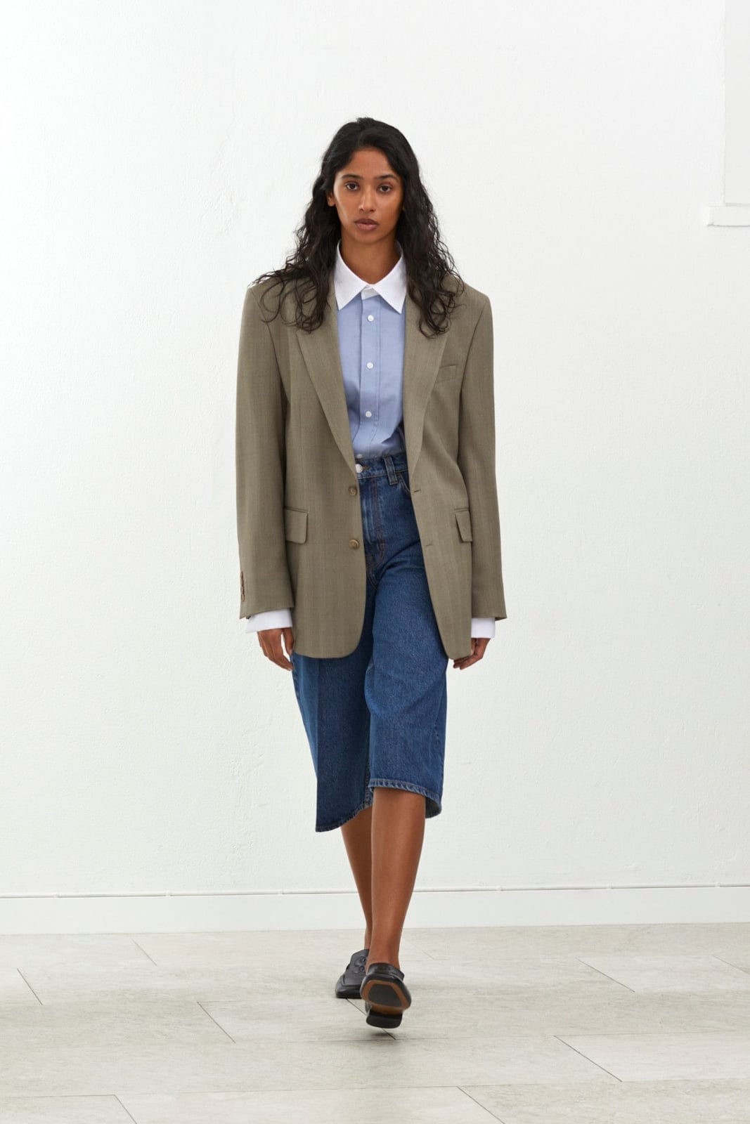 Blue Denim Jorts With Collared Shirt And Oversized Blazer — Trendy Jorts Outfits