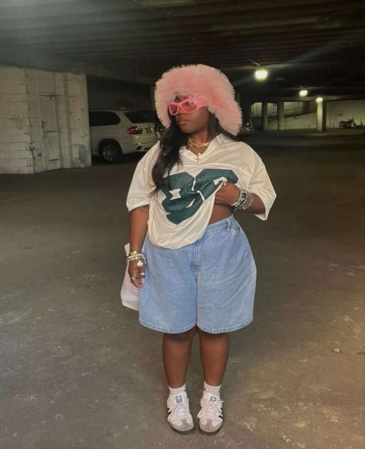 Light Blue Jorts With Graphic T-Shirt And Faux Fur Hat — Trendy Jorts Outfits