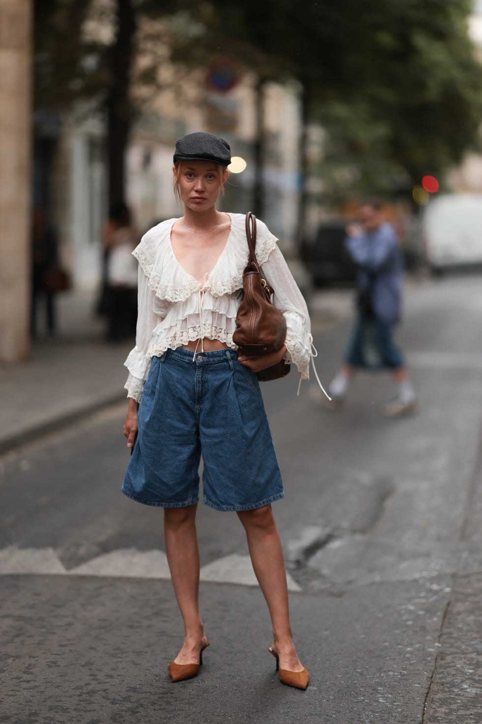 Pleated Wide Leg Jorts With Ruffled Blouse And Heeled Mules — Trendy Jorts Outfits