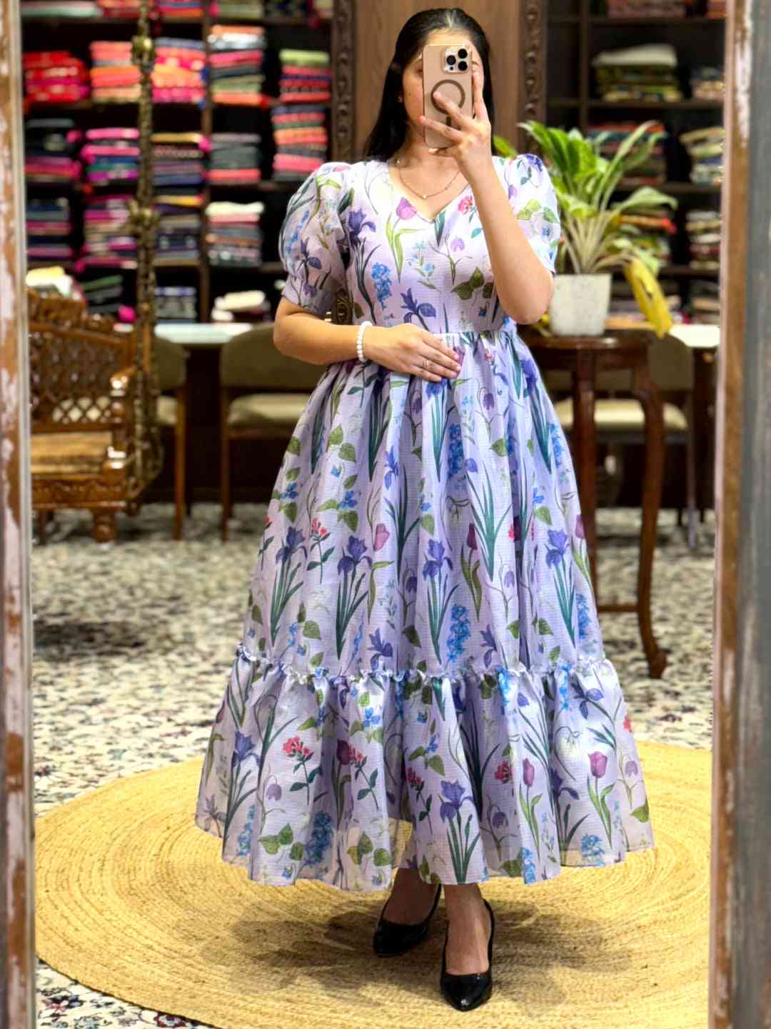 Lavender Floral Print Midi Dress with Puff Sleeves Lavender Floral Print Midi Dress with Puff Sleeves — Trendy Lavender Outfits