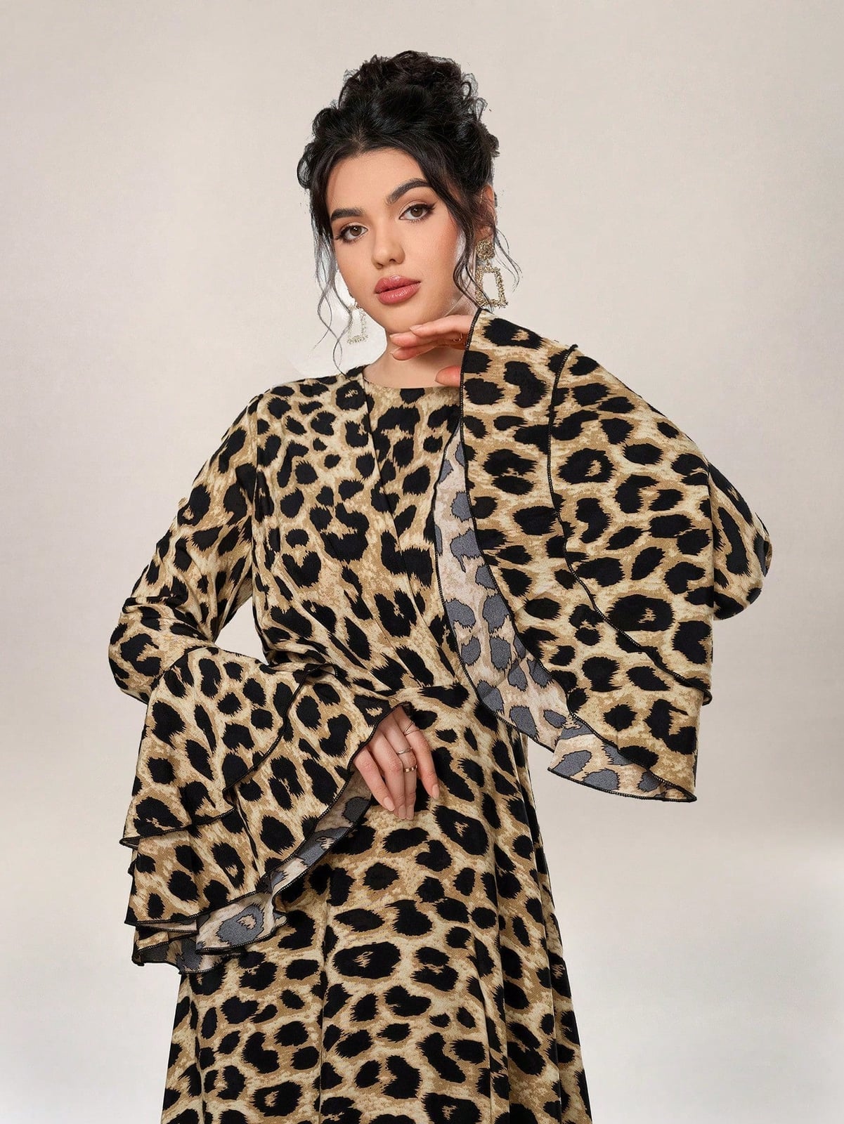 Leopard Dress With Dramatic Flared Sleeves — Trendy Leopard Dress
