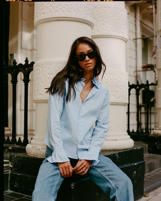 Casual Oversized Light Blue Button-Down Shirt with Denim Casual Oversized Light Blue Button-Down Shirt with Denim — Trendy Light Blue Outfits