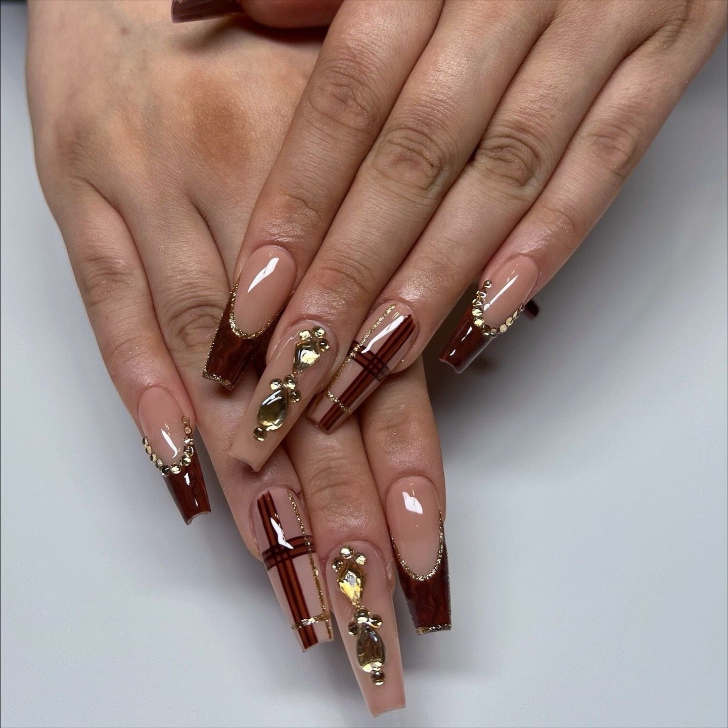 Long Square Nails with Gold Leaf Glitter Long Square Nails with Gold Leaf Glitter — Trendy Long Nails