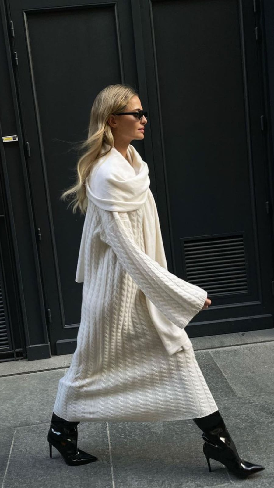 Cream Cable Knit Maxi Dress with Scarf — Trendy Maxi Dresses Outfit