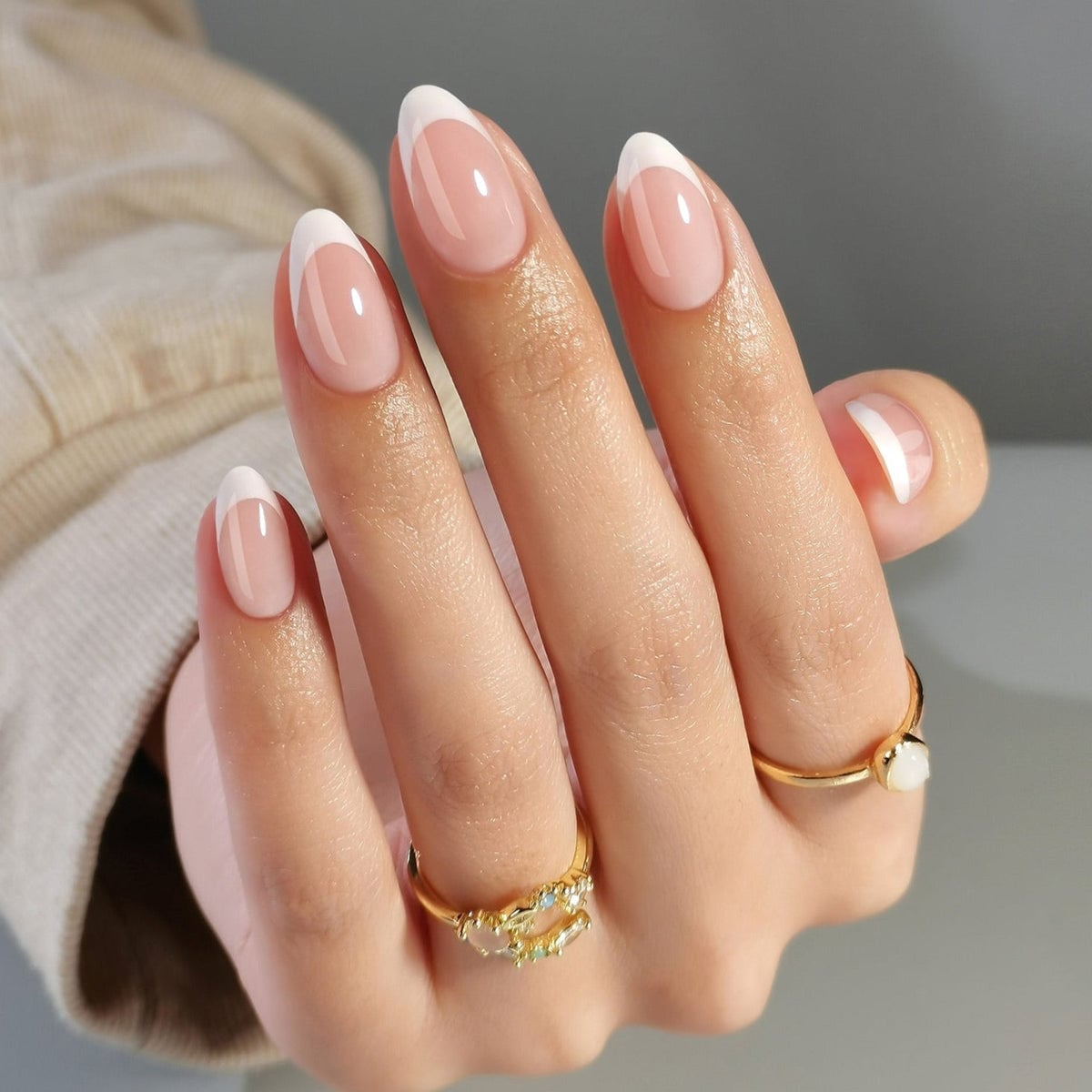 Almond French Tip Nails: 20 Designs from Classic to Trendy – SHANGMENG nails