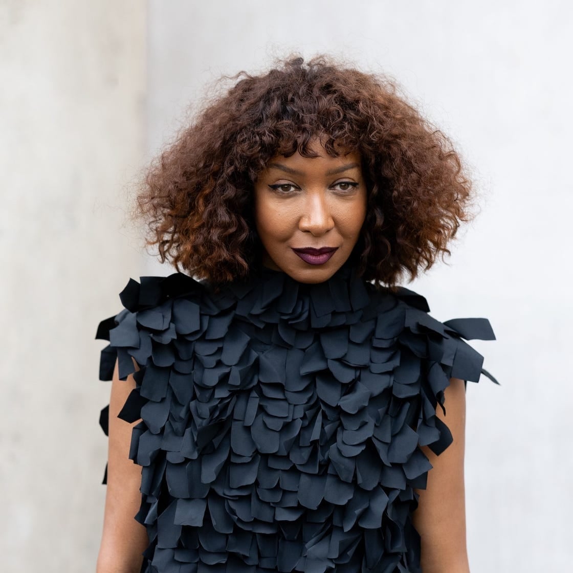 Shoulder Dark Brown Shag With Curtain Bangs, Close-Up Take Shoulder Dark Brown Shag With Curtain Bangs, Close-Up Take — Trendy Medium Curly Hair