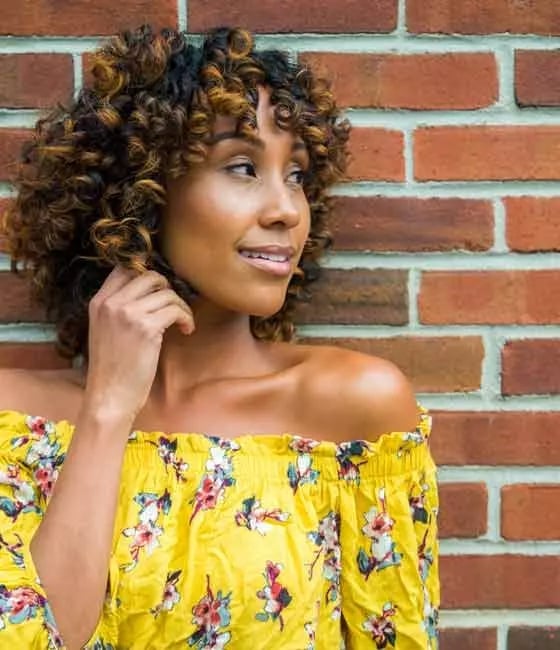 Shoulder Layered Dark Brown With Auburn Highlights Shoulder Layered Dark Brown With Auburn Highlights — Trendy Medium Curly Hair