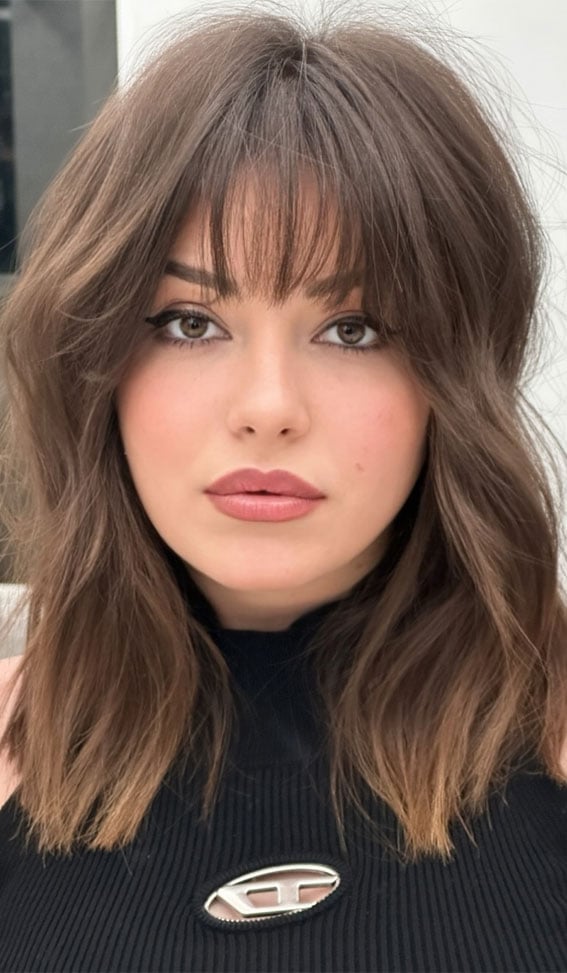 Collarbone Layered Lob With Face-Framing Pieces and Loose Waves Collarbone Layered Lob With Face-Framing Pieces and Loose Waves — Trendy Medium Length Hair