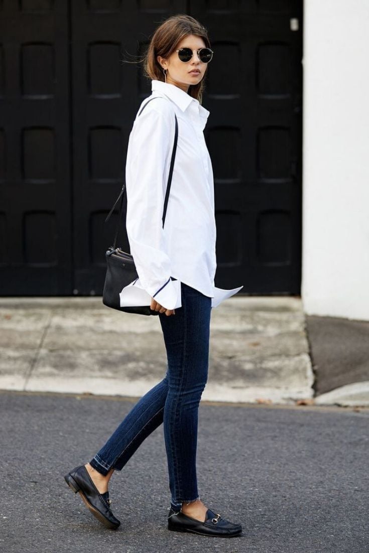 Oversized White Shirt with Skinny Jeans Oversized White Shirt with Skinny Jeans — Trendy Minimalist Outfits