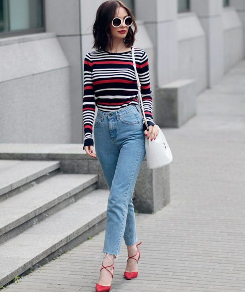 Light Blue Mom Jeans with Striped Top and Red Lace-Up Heels — Trendy Mom Jeans Outfits