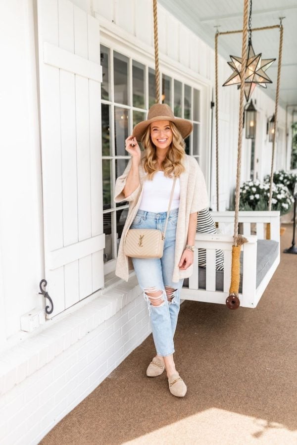 Light Wash Ripped Mom Jeans with White Tank and Beige Cardigan — Trendy Mom Jeans Outfits