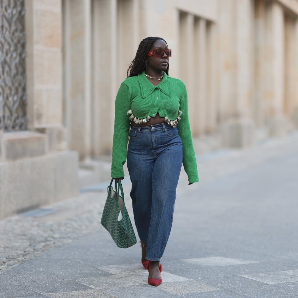 Dark Blue Mom Jeans with a Vibrant Green Cropped, Office-Safe Version — Trendy Mom Jeans Outfits