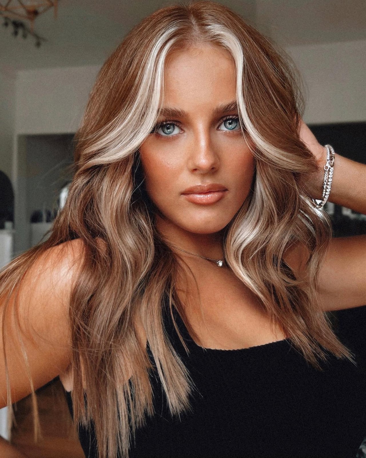 40 Trendy Money Piece Hair Ideas for Your Makeover - Hair Adviser