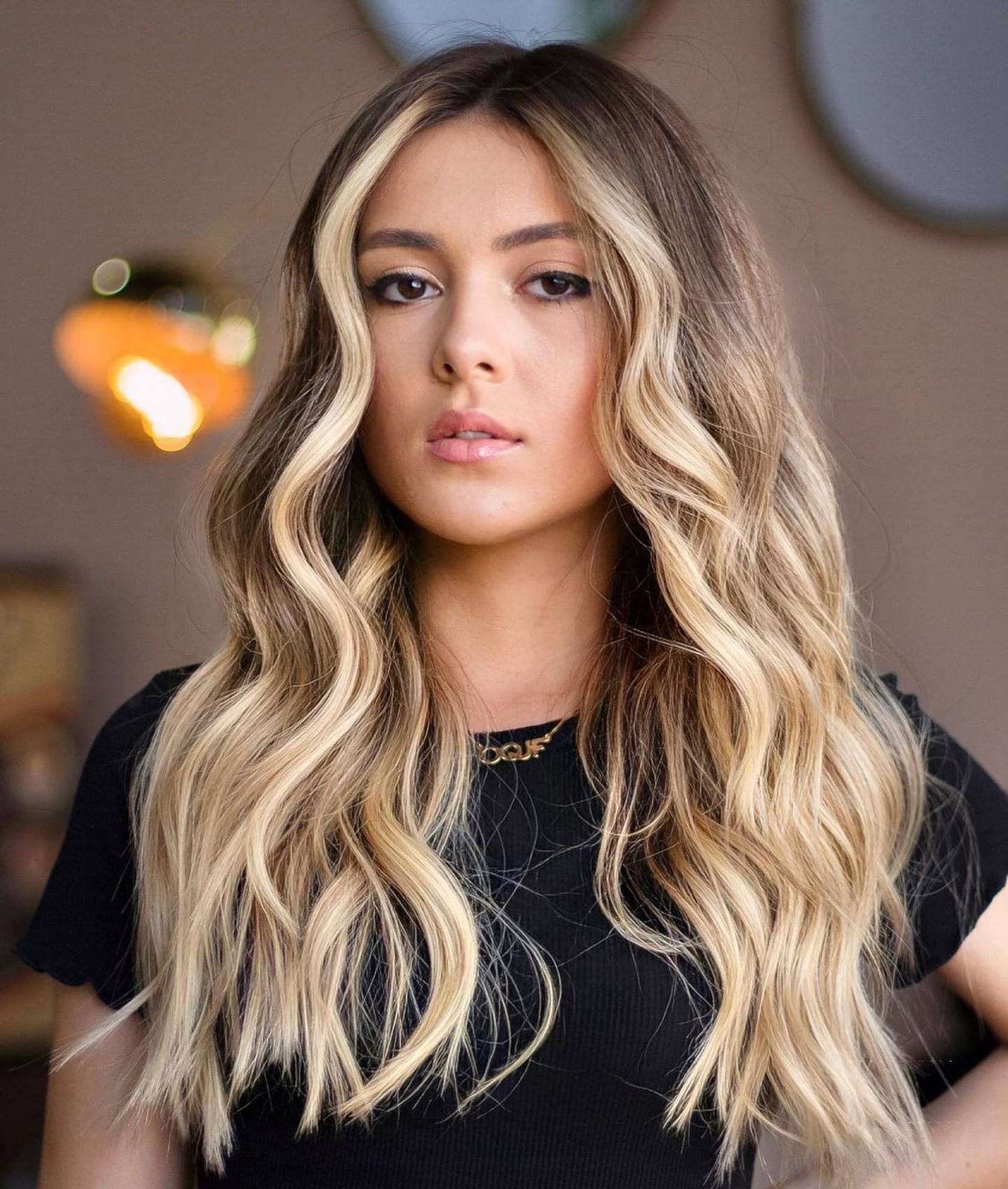 Mid-Back Medium Blonde With Bold Blonde Money Piece — Trendy Money Piece Hair
