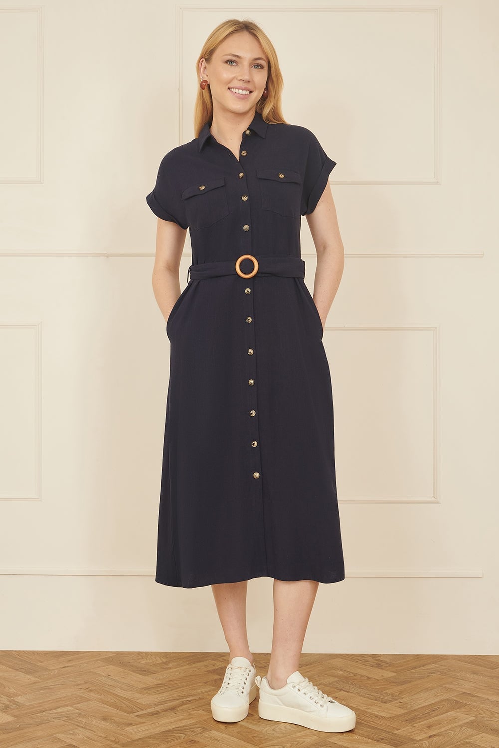 Navy Shirt Dress With Utility Pockets And Wooden Belt — Trendy Navy Blue Outfits