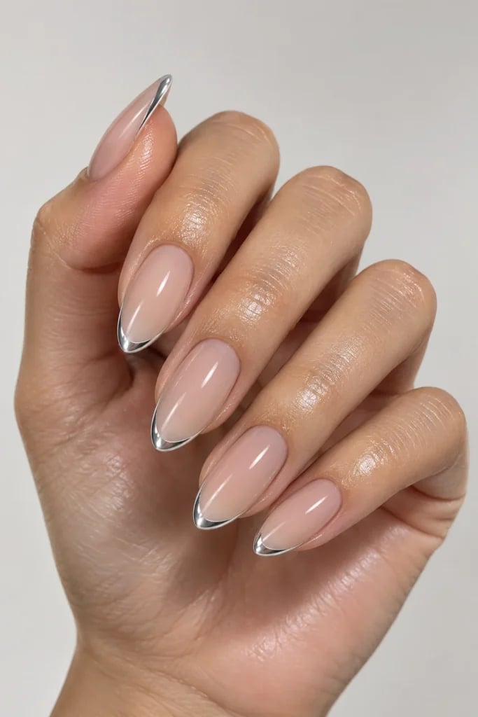 Medium Almond Sheer Nude with Silver Line Nails Medium Almond Sheer Nude with Silver Line Nails — Trendy Office Nails