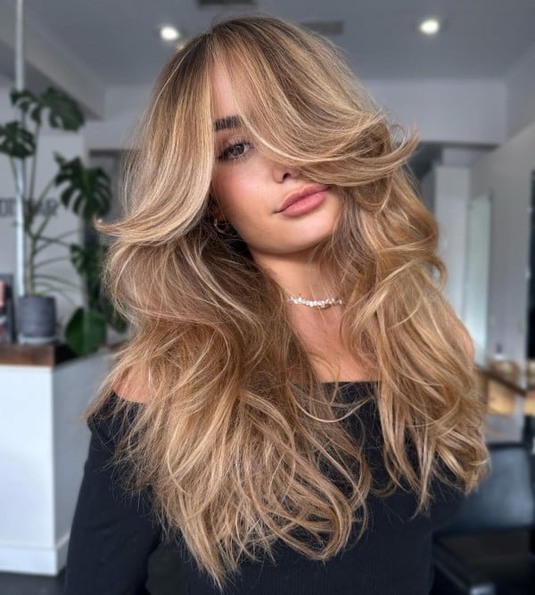 Mid-Back Ash Blonde With Face-Framing Pieces Mid-Back Ash Blonde With Face-Framing Pieces — Trendy Old Money Blonde