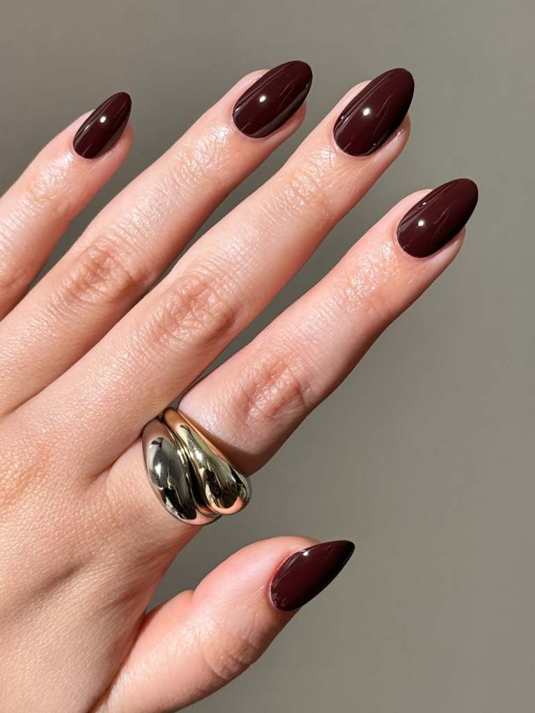 Medium Almond Deep Burgundy Glossy, Close-Up Take Medium Almond Deep Burgundy Glossy, Close-Up Take — Trendy Old Money Nails