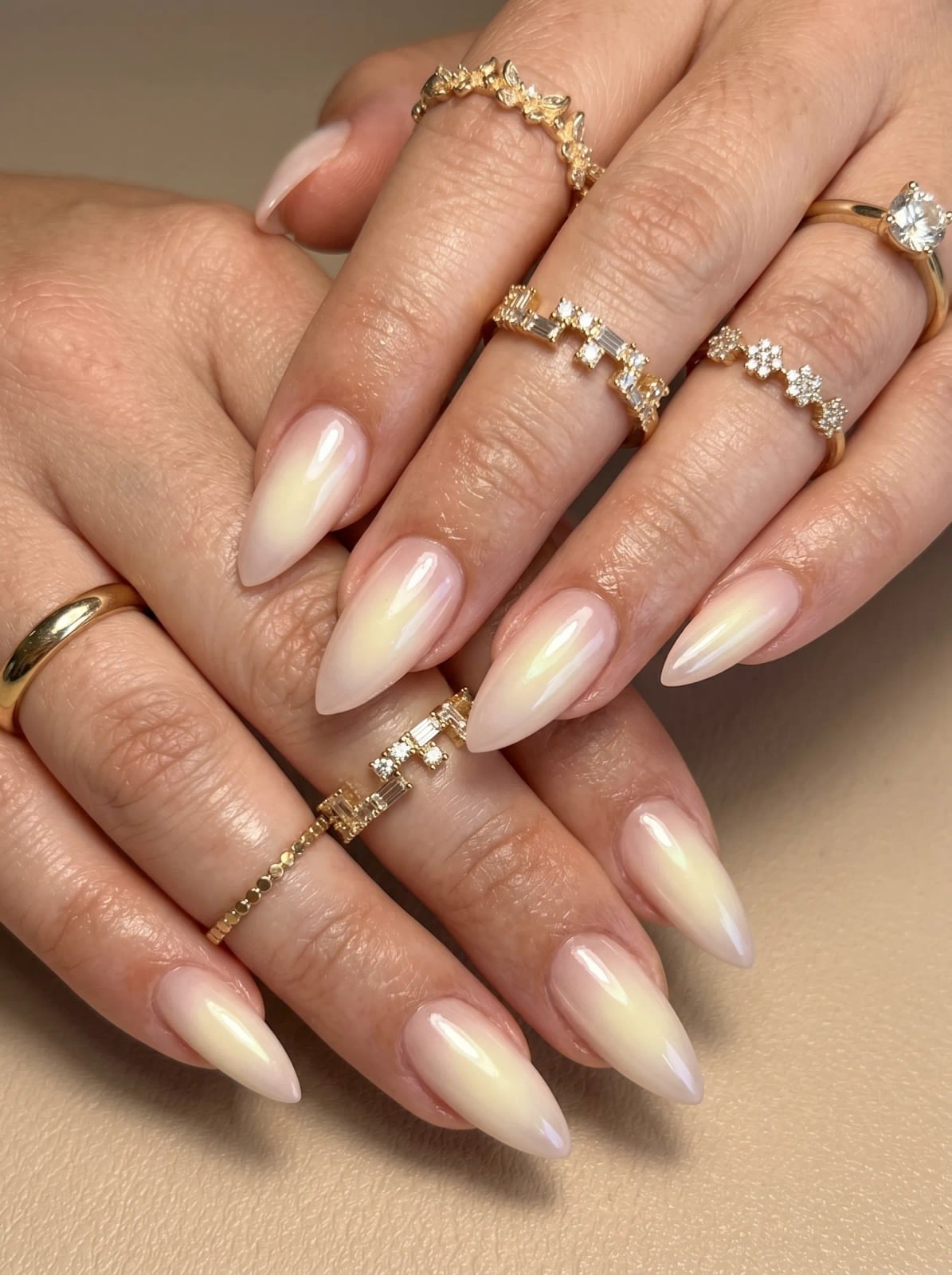 Medium Almond Iridescent Shimmer Gradient Medium Almond Iridescent Shimmer Gradient — Trendy Old Money Nails