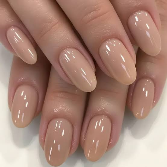 Short Oval Sheer Nude Glossy Nails Short Oval Sheer Nude Glossy Nails — Trendy Old Money Nails