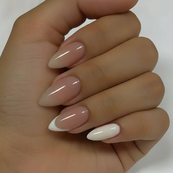 Short Almond Sheer Nude Glossy With Offering A Refined Appearance Short Almond Sheer Nude Glossy With Offering A Refined Appearance — Trendy Old Money Nails