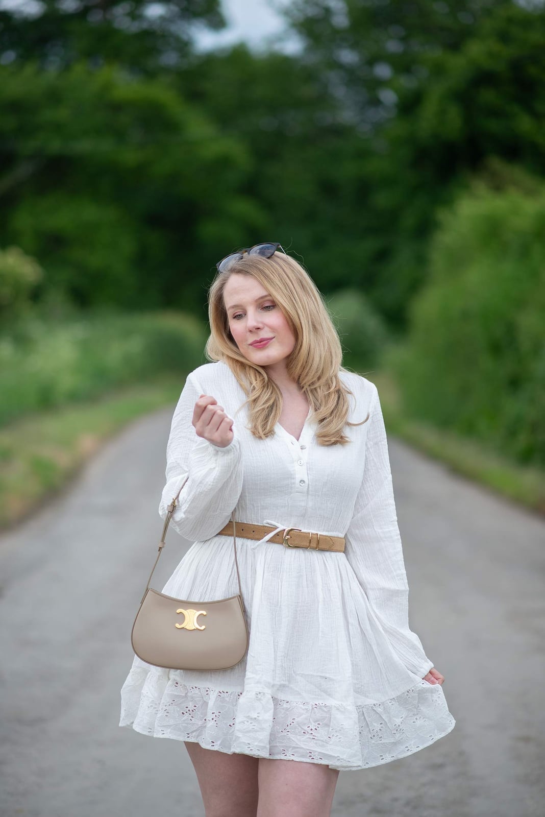 White Tiered Midi Dress with Brown Belt, Close-Up Take White Tiered Midi Dress with Brown Belt, Close-Up Take — Trendy Old Money Outfits