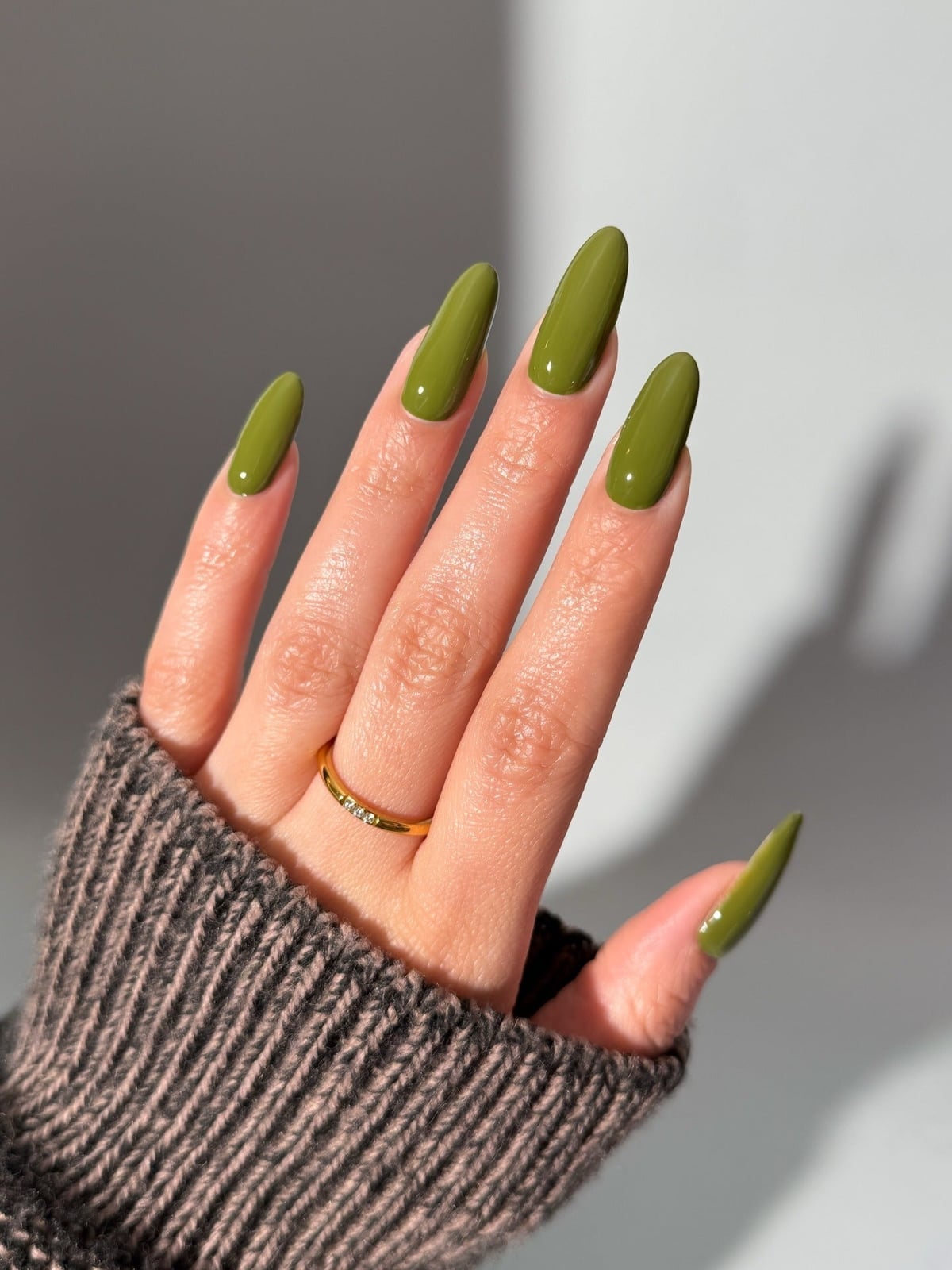 15 Olive Green Nail Ideas 2026 Trend Guide – CreativeBooster