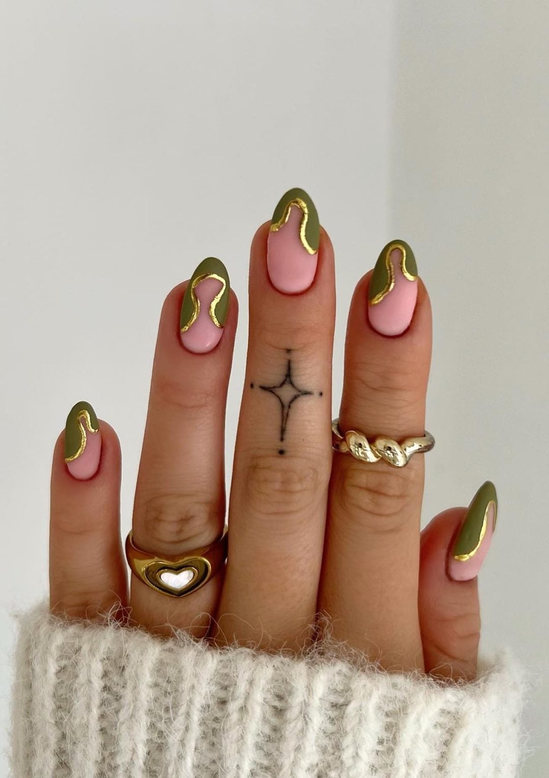 Olive Green Gold Outline Matte Medium Almond Nails — Trendy Olive Green Nails