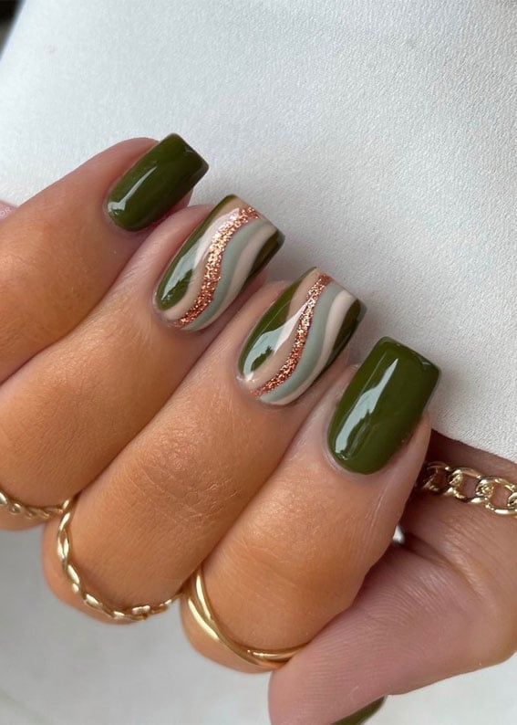Olive Green Beige Rose Gold Glitter Stripe Nails — Trendy Olive Green Nails