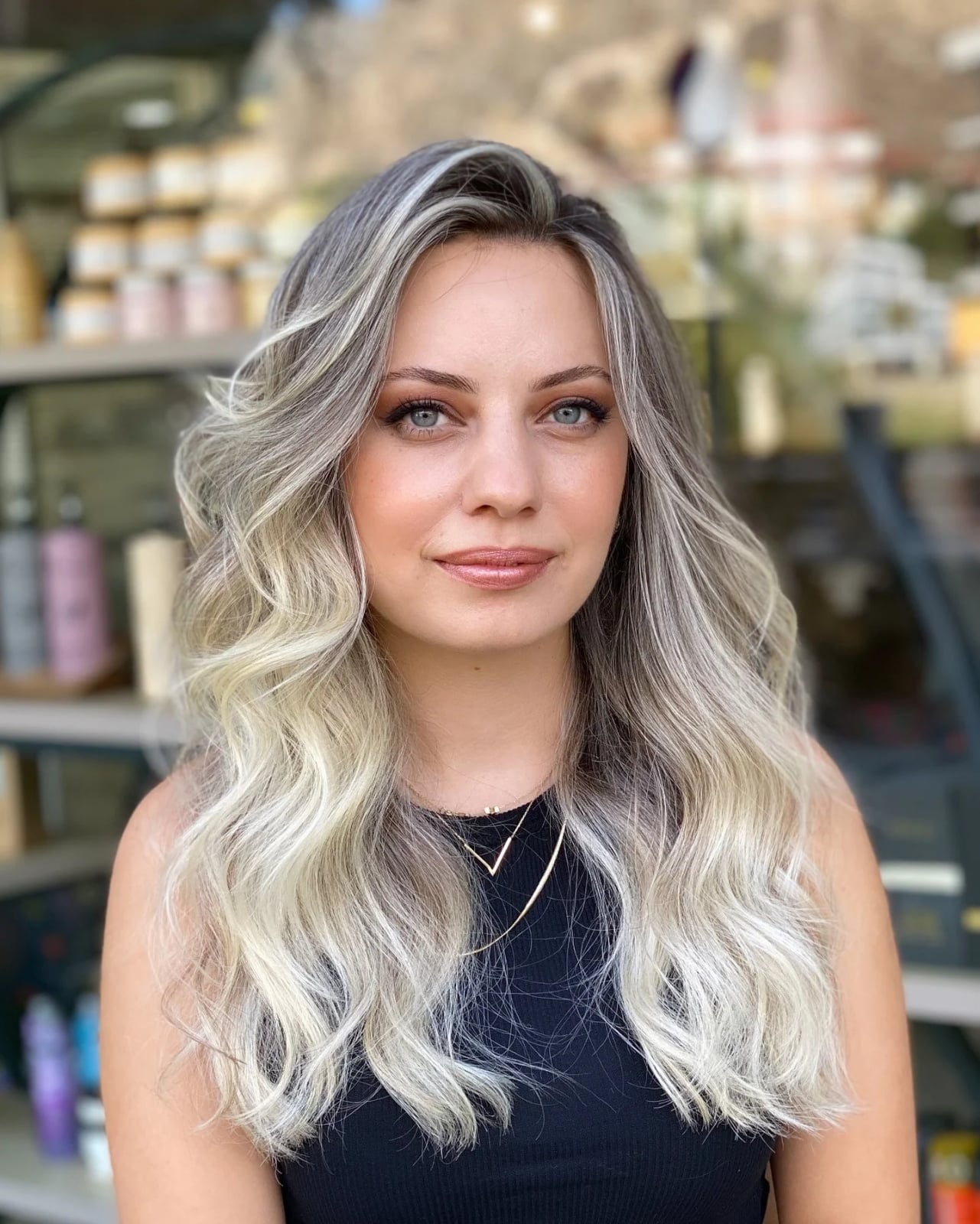 Mid-Back Layers Ash Blonde To Platinum Blonde Ombre Mid-Back Layers Ash Blonde To Platinum Blonde Ombre — Trendy Ombre Hair Color